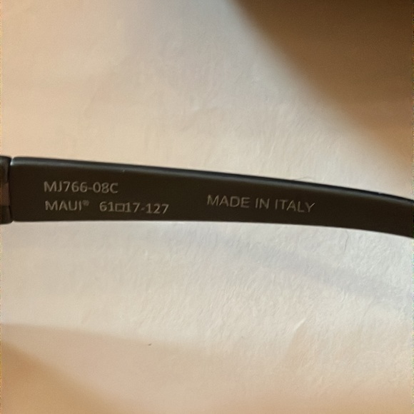 NIB MAUI JIM polarized sunglasses KANAIO COAST STG-BH/MJ766-08C. - Picture 5 of 6